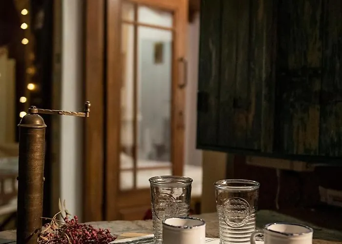 Homestay Small In The Garden Amarynthos